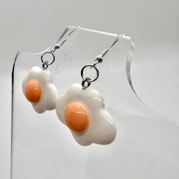 Fried Egg Earrings - Breakfast Earrings - Diner Earrings - Waitress Earrings - Picture 5 of 9